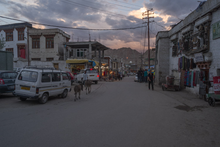 Leh, Zangsti Rd